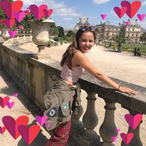 Meet your Posher, Isabella